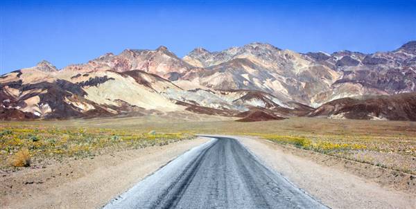 Artist Drive - Death Valley - Highway 168 (4/9/2010 - Credits: "Death Valley ~ Alive!" by Dawn Ellner (CC BY 2.0) [https://creativecommons.org/licenses/by/2.0/legalcode]https://www.flickr.com/photos/naturesdawn/)