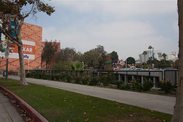 Roads and Surfaces at Exposition Park - Exposition Park Drive - view of science building / parking structure (10/13/2016 - Credits: Photo by Gillian Bissonnette (C) CFC)