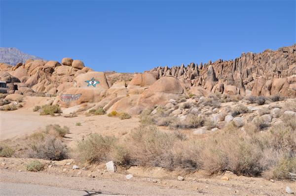 Alabama Hills - Bureau of Land Management / BLM - Bishop Field Office (11/15/2016 - Credits: Photo courtesy of Robin Citrin)