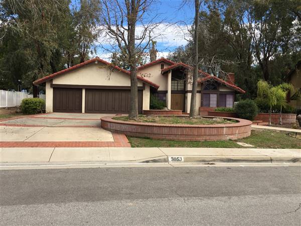 Sunrise Homes - Vacant Neighborhood - Sunrise Road - West Covina (2/14/2017)