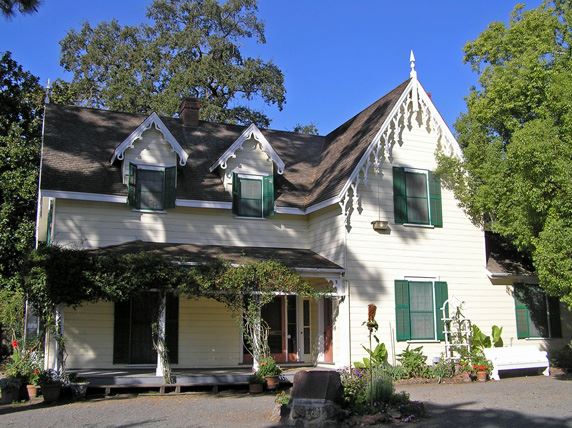 Sonoma State Historic Park (SHP) / General Vallejo’s Home / The Barracks / Mission San Francisco Solano (7/25/2018)