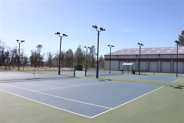 Sun Oaks Tennis & Fitness (7/1/2018 - Credits: Film Shasta)