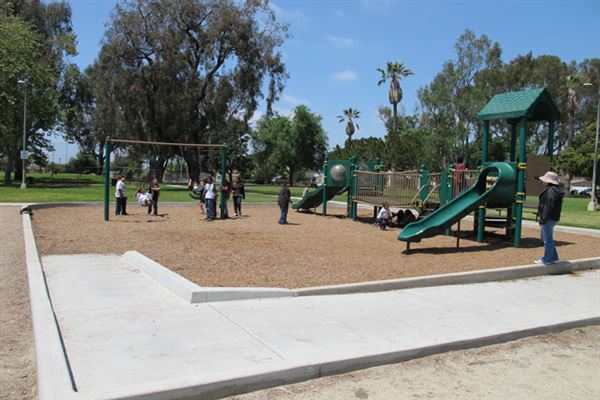 Alondra Community Regional Park (6/1/2019 - Credits: LocoScout)