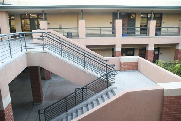 Burbank High School - BUSD (6/1/2019 - Credits: LocoScout)