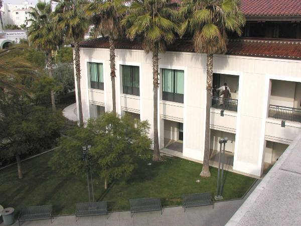 Culver City - City Hall (12/31/2003)