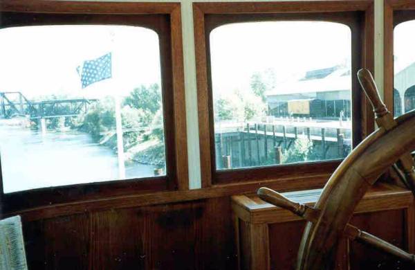 Delta King Riverboat Hotel (12/31/2003)