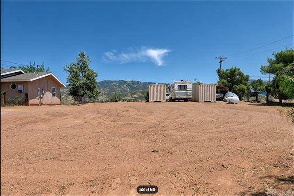 Rozich Road Ranch - 33855 Rozich Rd - Agua Dulce (6/18/2020 - Credits: https://www.redfin.com/CA/Santa-Clarita/33855-Rozich-Rd-91390/home/6365201)