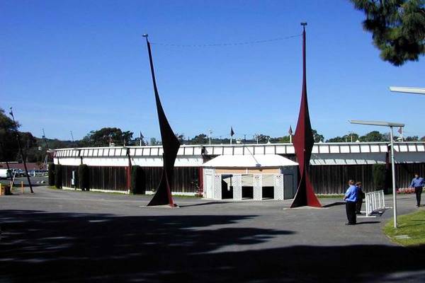 Earl Warren Showgrounds - 19th DAA (12/31/2003)