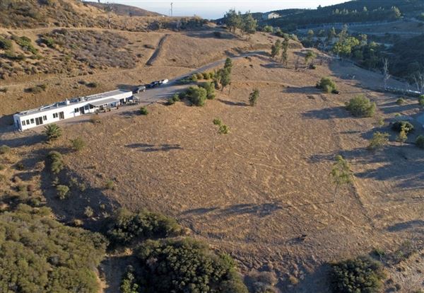 Malibu Acres (10/7/2021)