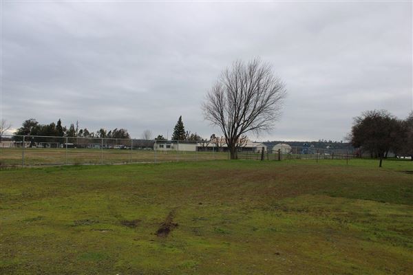 Bend (3/1/2022 - Credits: Film Tehama)