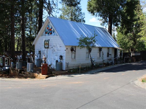 Camptonville (4/11/2022 - Credits: Yuba Sutter Film Commission)