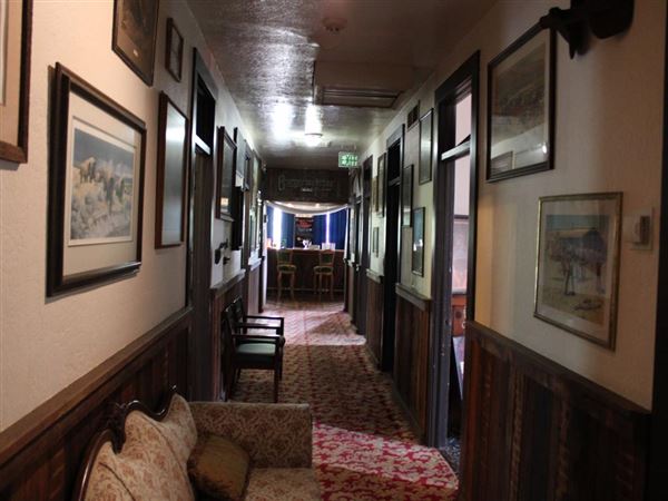 Silver Dollar Saloon (4/11/2022 - Credits: Yuba Sutter Film Commission)