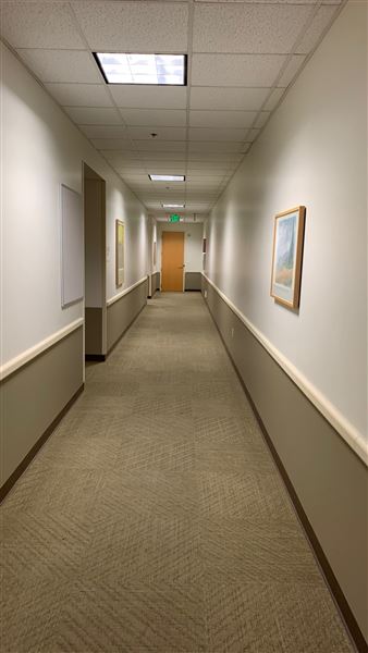 Junipero Serra State Building - Department of General Services (DGS) - Pacific Ocean Conference Rm & Hallways & Elevators (8/3/2022 - Credits: Brandy Davis)