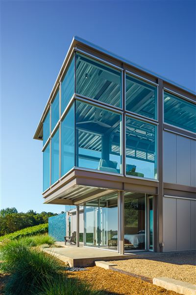 Modern Industrial House overlooking Russian River Valley Vineyards (7/30/2022 - Credits: Ciro Coehlo Photography)