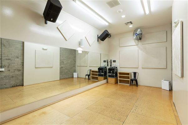 Evolution Dance Studios (11/28/2022 - Credits: Bruno O'hara)