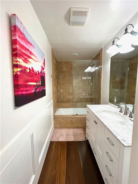 Beautiful Craftsman home located in Manhattan Beach CA (3/16/2023 - Credits: Eric Steller)