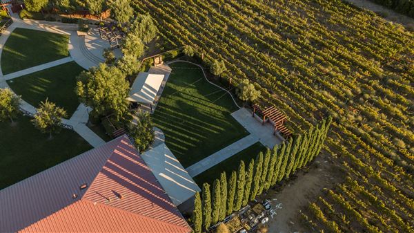 Wiens Cellars (6/1/2023 - Credits: Wesly Video, David Rey, Ashley Bee)