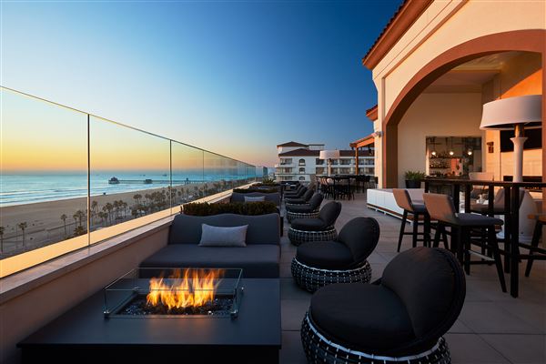The Waterfront Beach Resort, a Hilton Hotel (9/27/2023 - Credits: Photo Courtesy of The Waterfront Beach Resort)
