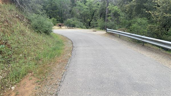 Crystal Creek Falls - Whiskeytown National Recreation Area - Road you can drive up to the falls (5/4/2024 - Credits: Crystal Creek Falls)