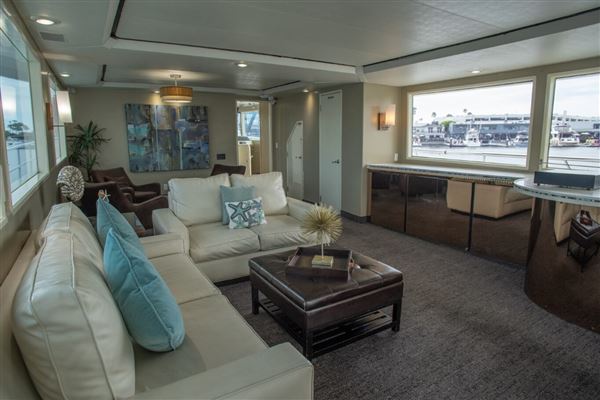 Mojo @ Newport Harbor - City Cruises (5/14/2024 - Credits: Photo Courtesy of City Experiences)
