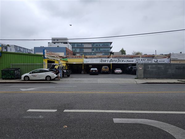 Auto Repair shop in the heart of Hollywood (6/3/2024 - Credits: Jordan zell)