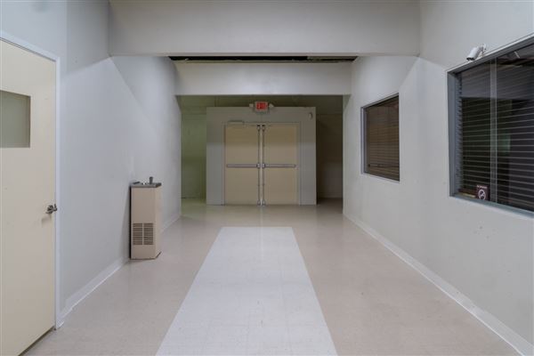 SirReel Studios Standing Sets - Police Station (10/15/2024)