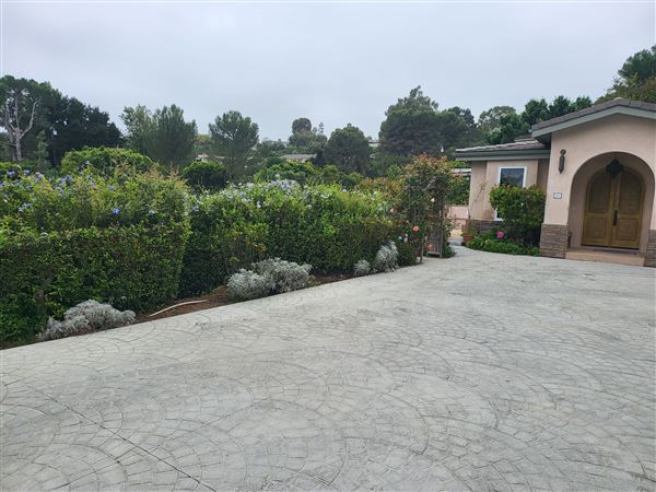 The Home of Neil and Robyn (10/16/2024 - Credits: Neil Siegel)