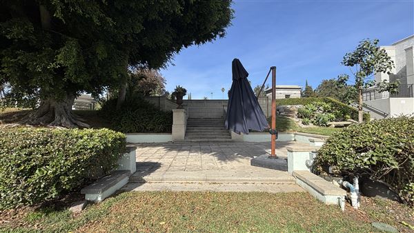 Hollywood Forever Cemetery (11/7/2024 - Credits: Brandy Davis)