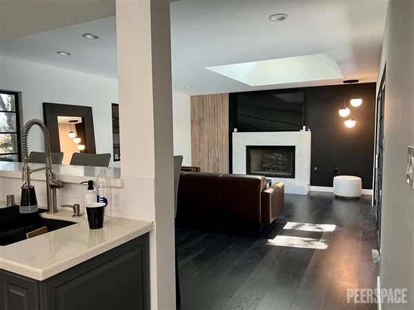 Unique Mid-Century Modern Home on 11,000 SF Corner Lot with Large Swimming Pool (11/22/2024 - Credits: Natalie Tarpinian)