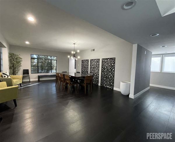 Unique Mid-Century Modern Home on 11,000 SF Corner Lot with Large Swimming Pool (11/22/2024 - Credits: Natalie Tarpinian)