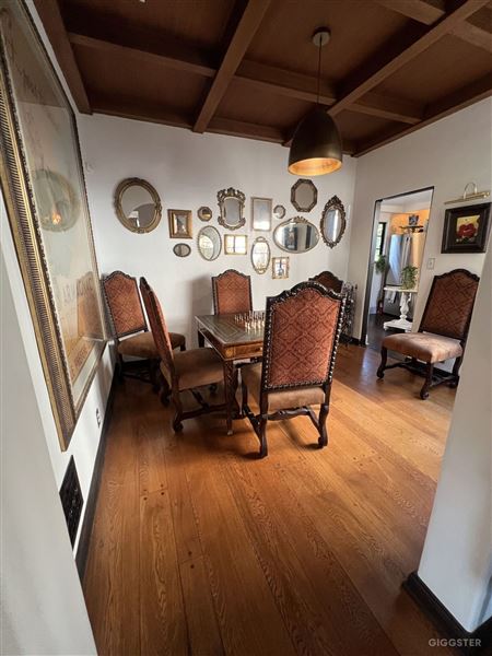 1930's Mediterranean in Lower Whitley Heights/Hollywood Hills (2/2/2025 7:14:48 PM - Credits: submitted by:)