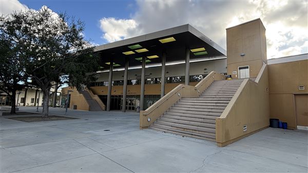Los Angeles Valley College - LAVC - Admissions and Records (3/10/2025 - Credits: Brandy Davis)