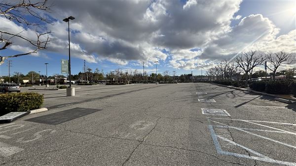 Los Angeles Valley College - LAVC - Parking (Student Services Bldg.) (3/10/2025 - Credits: Brandy Davis)