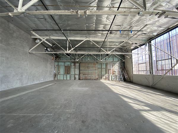 Studios 60 H20 Stage (6/10/2025 - Credits: submitted by: Nathan Enayati)