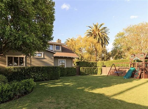 A Historic and Charming Pasadena Craftsman (6/18/2025 - Credits: Cynthia Cohn)