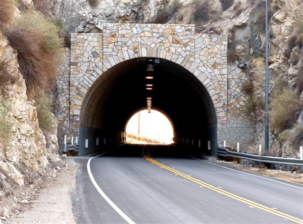 Soledad Canyon Road Tunnel (10/10/2013 - Credits: Isabelle Bullion)