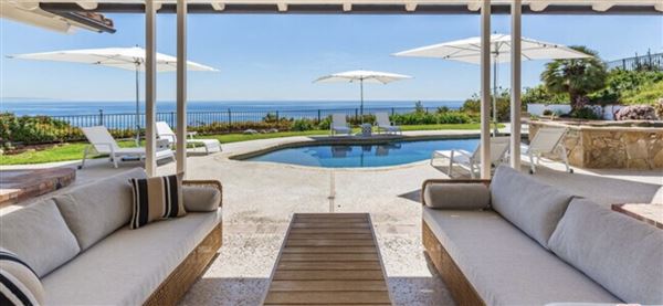Malibu Country Estates Home (5/24/2025 - Credits: Monique Frese. &  Lynne Bentel)