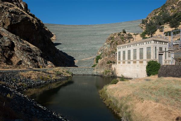 New Melones Reservoir and Stevnot Bridge (8/28/2025 - Credits: U.S. Bureau of Reclamation)