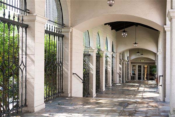 Ebell of Los Angeles, The (8/16/2025 - Credits: submitted by: Dakota  Fitzsimmons)