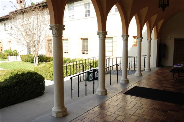 Mount Saint Mary's College, Chalon Campus (1/22/2013 - Credits: Leo Fialho)