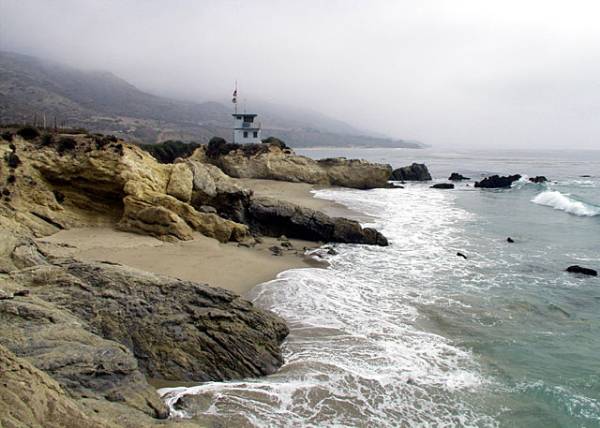 Leo Carrillo State Park and Beach (SP) (12/31/2003)