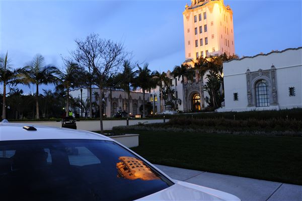 Beverly Hills City Hall (3/14/2013 - Credits: Leo Fialho)