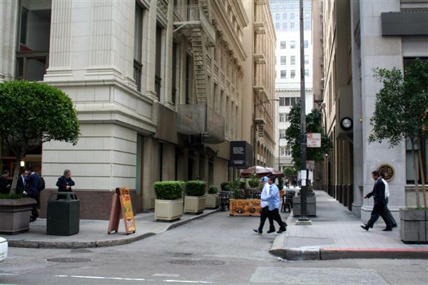 Financial District, San Francisco - Liedsdorf Alley (10/29/2025 - Credits: San Francisco City & County Film Commission)