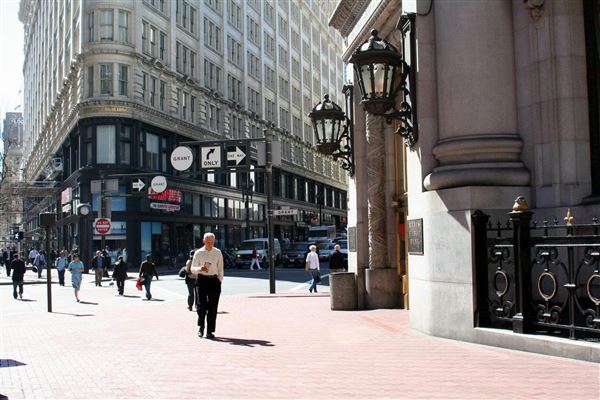 Financial District, San Francisco - Market St. (10/29/2025 - Credits: San Francisco City & County Film Commission)