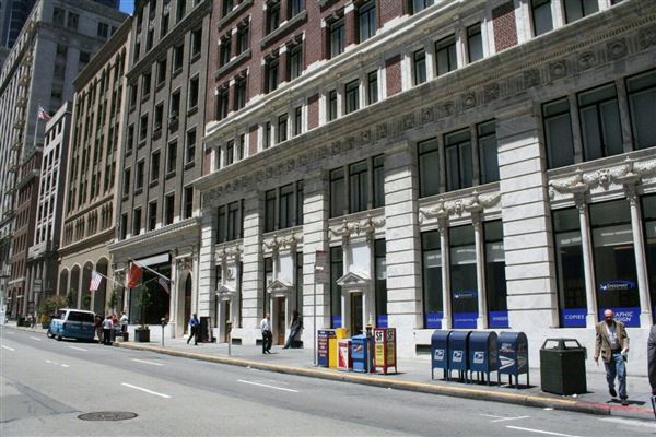 Financial District, San Francisco - Pine St. at Sansome (10/29/2025 - Credits: San Francisco City & County Film Commission)