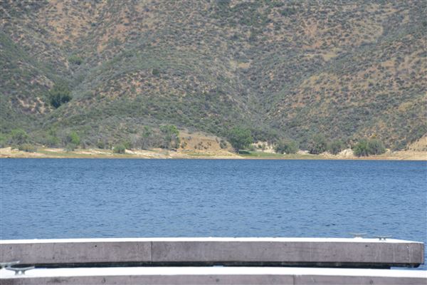 Castaic Lake State Recreation Area (SRA) - lake administered by Los Angeles County - West Ramp Lifeguard HQ Dock (5/14/2018 - Credits: Leo Fialho)