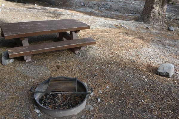 Crystal Lake Recreation Area / Campground - Angeles National Forest - Camping Loop A - Site 2 (1/30/2015 - Credits: Leo Fialho)