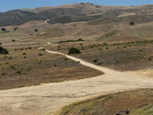 Big Sky Movie Ranch - Roads & Vistas & Forest (11/17/2025 - Credits: Owner)
