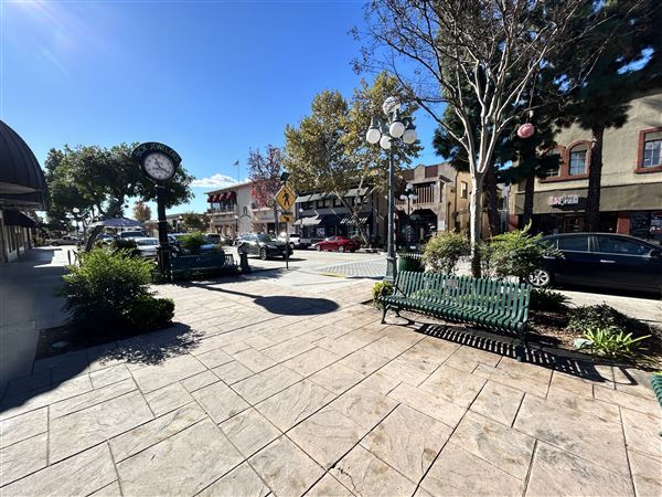 Old Town Monrovia (1/8/2026 - Credits: Brandy Davis)