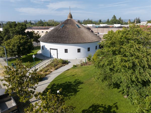DeTurk Round Barn (2/4/2026 - Credits: submitted by: Meredith Knudsen)